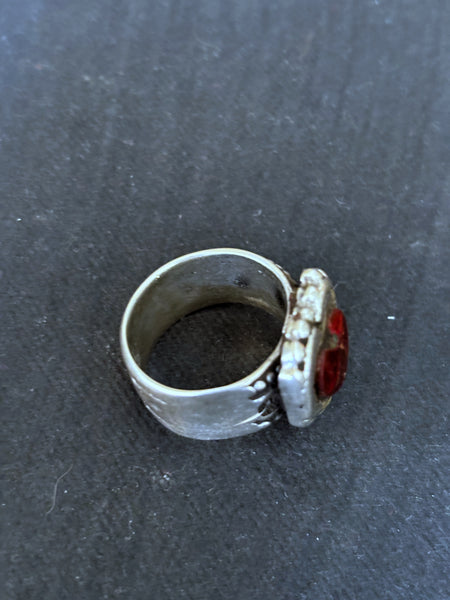 Vintage Silver Red Heart Finger ring