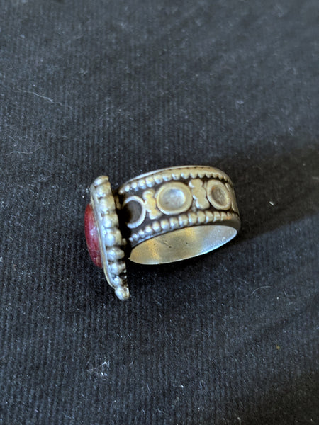 Vintage Silver Red Heart Finger ring