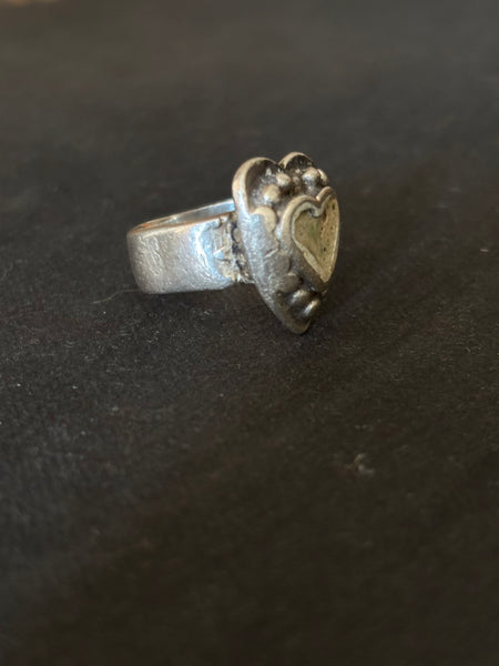 Silver Heart Vintage Finger ring